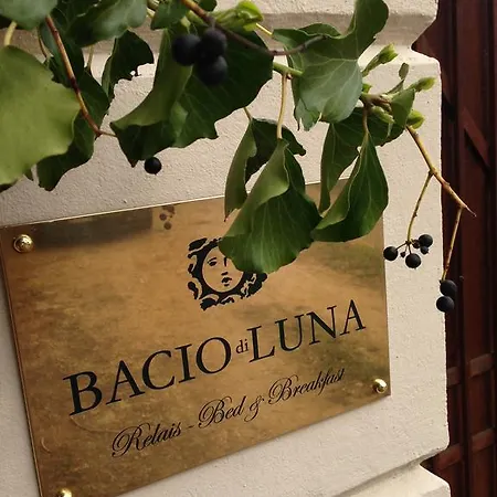 Bed & Breakfast Relais Bacio Di Luna *
