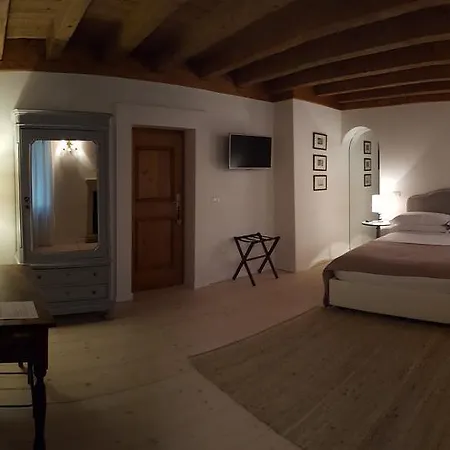 Relais Bacio Di Luna ベッド・アンド・ブレックファスト