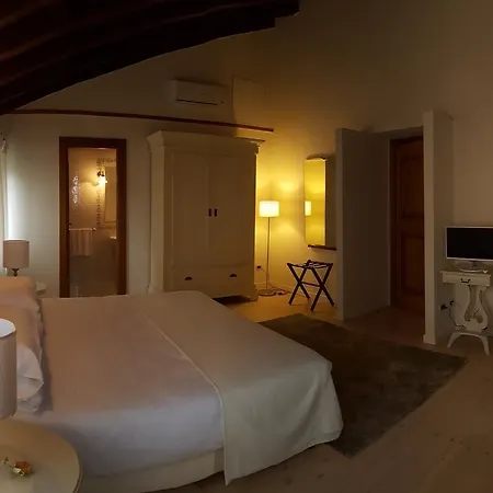 Relais Bacio Di Luna ベッド・アンド・ブレックファスト *